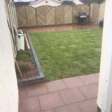 🚧Curragh Gold Patio with V Arch Fencing