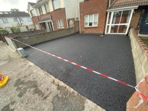 New driveway with asphalt finish in Lucan 4