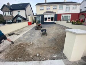 New asphalt driveway completed in Dublin before